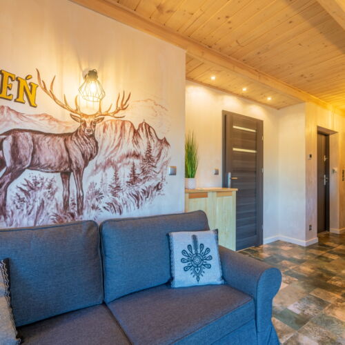 Apartament 4-osobowy na piętrze z tarasem z 2 pomieszczeniami sypialnianymi