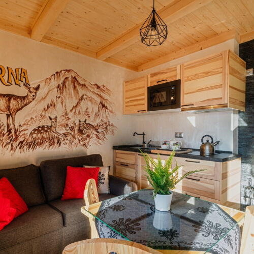 Apartament 3-osobowy Junior z tarasem z 2 pomieszczeniami sypialnianymi