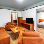 Apartmán (ložnice + obývací pokoj) (Západní křídlo)  Pokoj pro 3 os.