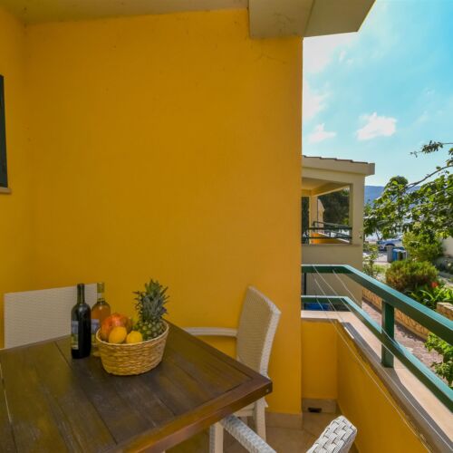 Sea View 2-Room Air Conditioned Apartment for 4 Persons