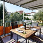 Garden View 2-Room Apartment for 4 Persons with Terrace