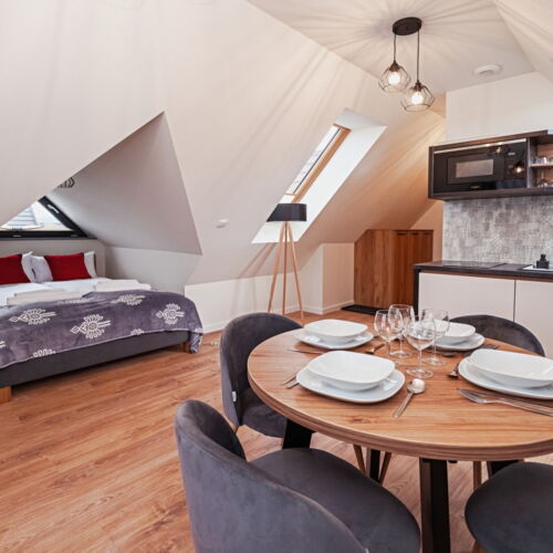 Apartament 4-osobowy 