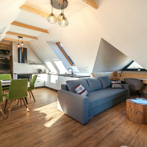 Apartament 6-osobowy 