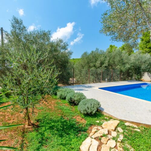 2-Zimmer-Apartment für 6 Personen mit Klimaanlage und Aussicht auf das Meer K-19317