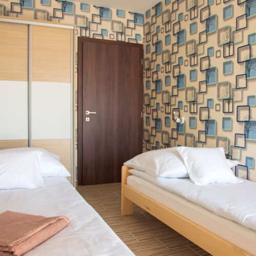 Apartament confort family pentru 6 pers. (se inchirieaza doar integral) (se poate solicita pat suplimentar)