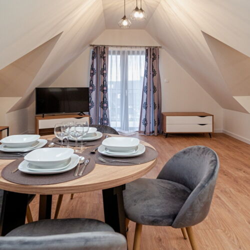 Apartament 5-osobowy 