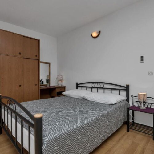 Apartament cu balcon cu vedere spre mare cu 1 camera pentru 4 pers.