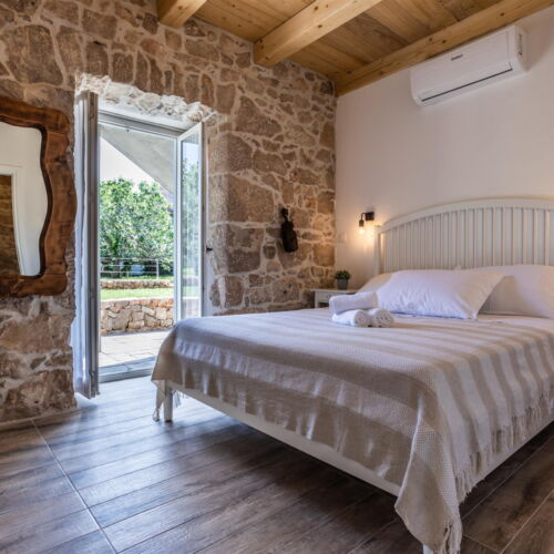 Whole House Family Villa for 6 Persons