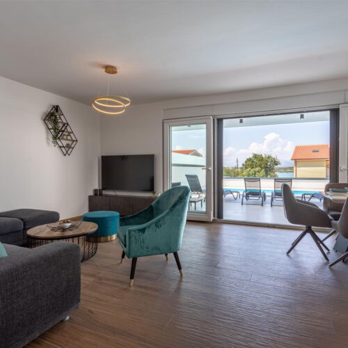 Family Villa for 8 Persons