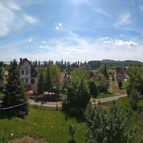 Apartament 6-osobowy z balkonem z widokiem na jezioro z 3 pomieszczeniami sypialnianymi