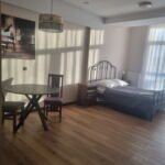 Apartman s vlastní kuchyní s manželskou postelí s 1 ložnicí na poschodí (s možností přistýlky)