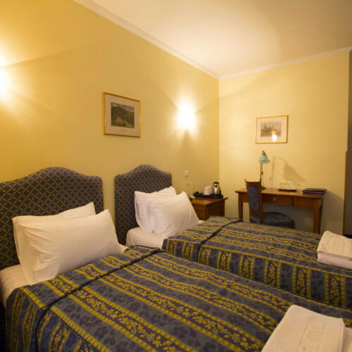 Standard Pokoj se sprchou pro 2 os.