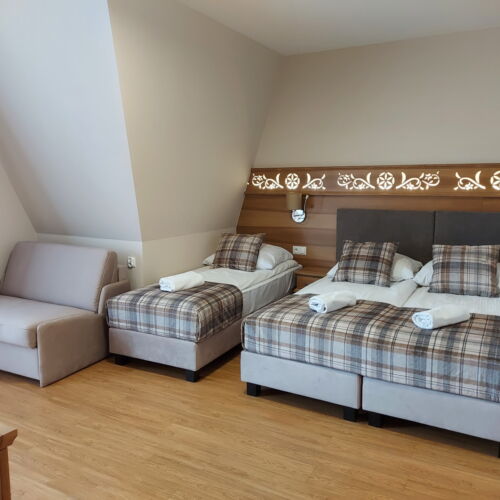 Quadruple Room with Shower