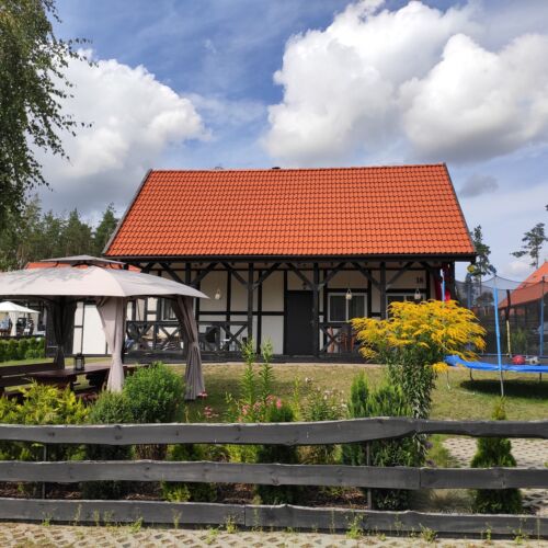 Chalet for 8 Persons with Shower and Garden