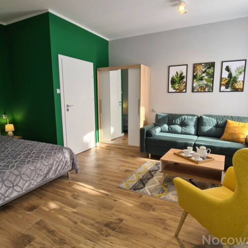 Apartament 4-osobowy z łazienką z aneksem kuchennym z 1 pomieszczeniem sypialnianym