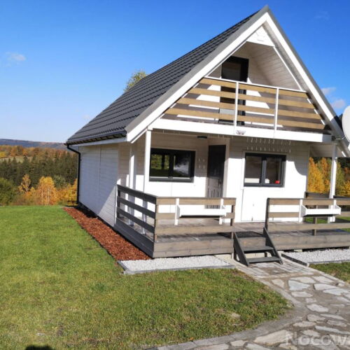 Domek drewniany 6-osobowy z dostępem do ogrodu z widokiem na góry