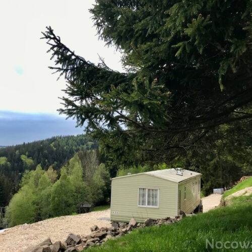 Domek drewniany 2-osobowy z prysznicem z widokiem na góry