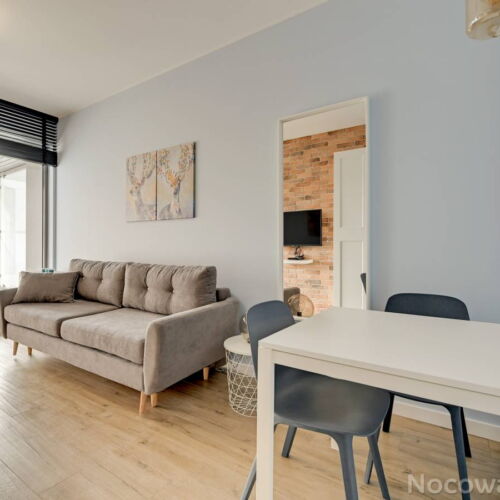 Apartament cu duș pentru 2 pers.