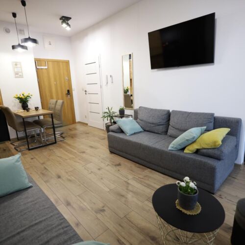 Apartament 6-osobowy z klimatyzacją z prysznicem z 2 pomieszczeniami sypialnianymi