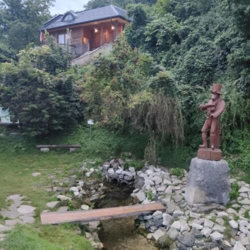 Apartament 5-osobowy 