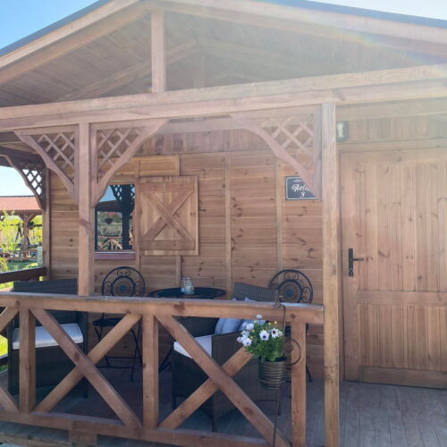 Cabană cu aer condiționat cu grădină pentru 4 pers. (se inchirieaza doar integral)