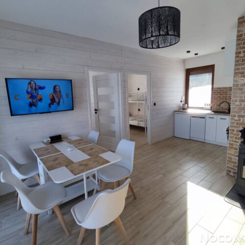 Domek drewniany 5-osobowy z dostępem do ogrodu z widokiem na góry