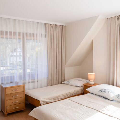 Mountain View Quadruple Room with Shower