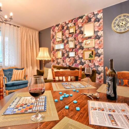 Apartament 4-osobowy na parterze z balkonem z 2 pomieszczeniami sypialnianymi