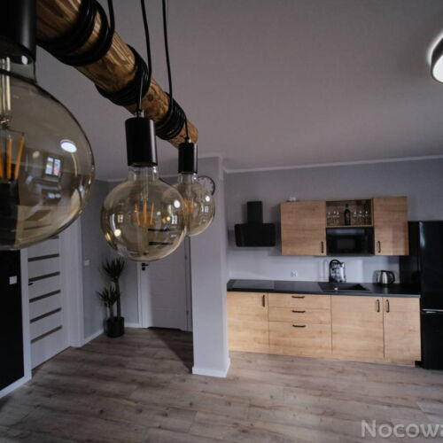 Apartament 4-osobowy z dostępem do ogrodu z widokiem na góry z 2 pomieszczeniami sypialnianymi (możliwa dostawka)