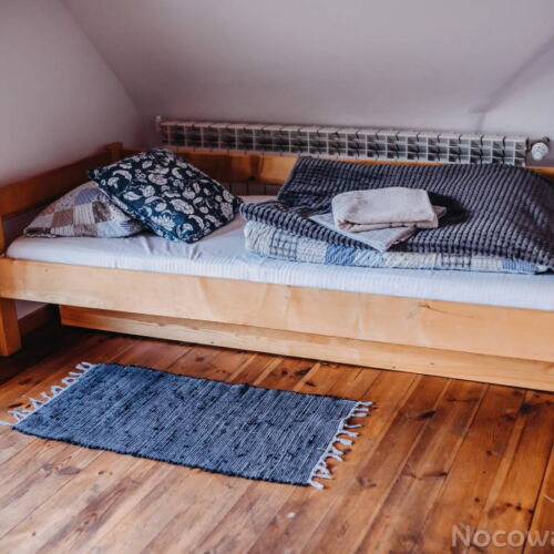 Pokoj se sprchou pro 3 os. s výhledem na hory