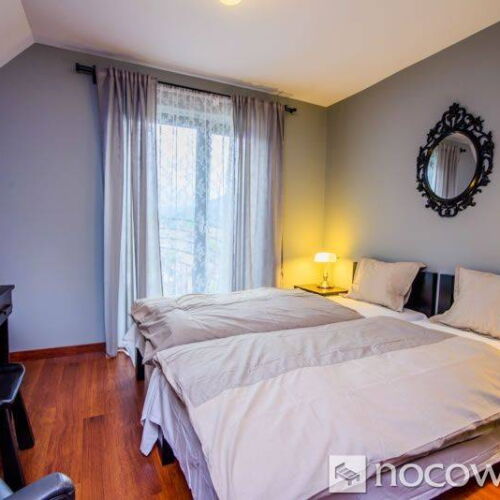 Balcony Twin Room with Bathroom