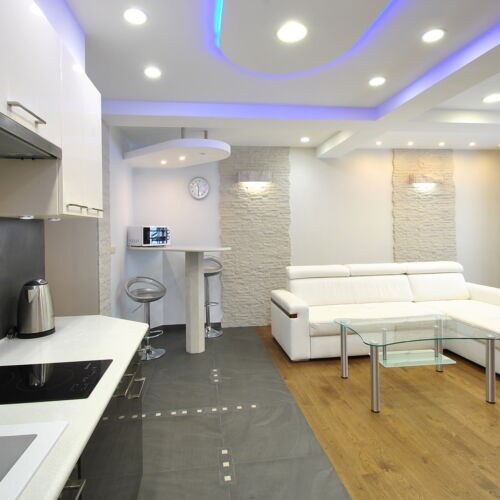 Apartman se zahradou pro 4 os. se 2 ložnicemi s výhledem na hory