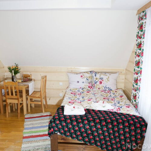 Pokoj s balkónem s galérií pro 4 os.