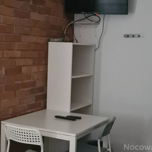 Pokoj se společnou koupelnou pro 2 os. přízemní