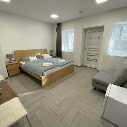 Pokoj s klimatizací pro 3 os. v přízemí