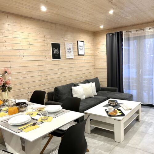 Domek całoroczny 9-osobowy 