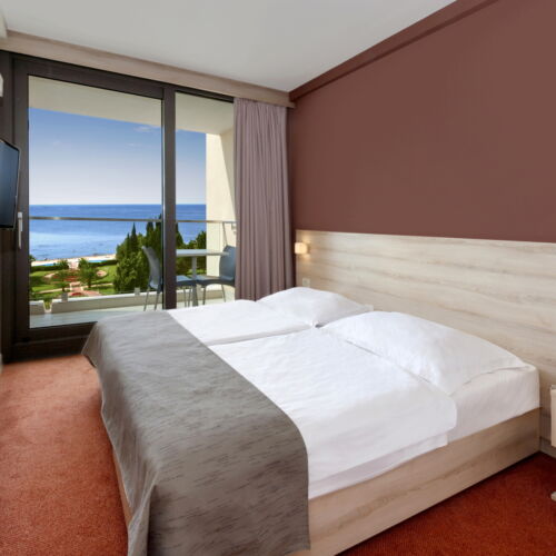 Pokój 2-osobowy z balkonem z widokiem na morze (możliwa dostawka)