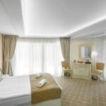 Standard 1-Zimmer-Suite für 3 Personen mit Balkon (Zusatzbett möglich)
