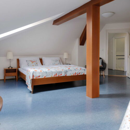 Apartament studio standard pentru 2 pers.