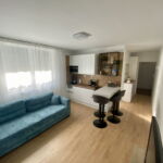Premium Erdgeschosses 2-Zimmer-Apartment für 4 Personen