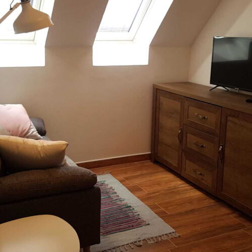 Apartman se sprchou s vlastní kuchyňkou pro 4 os. (s možností přistýlky)