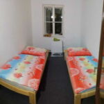 Double room with a double bed or twin beds and a shared bathroom