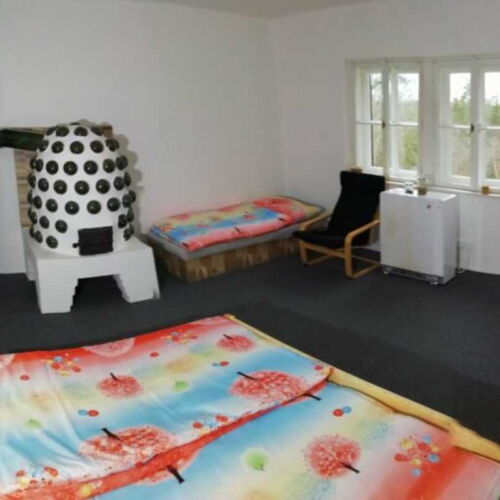 Čtyřlůžkový pokoj se sdílenou koupelnou