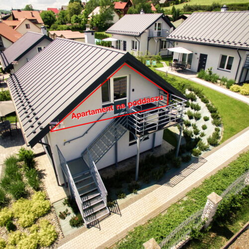 Apartament 4-osobowy na poddaszu Standard Plus