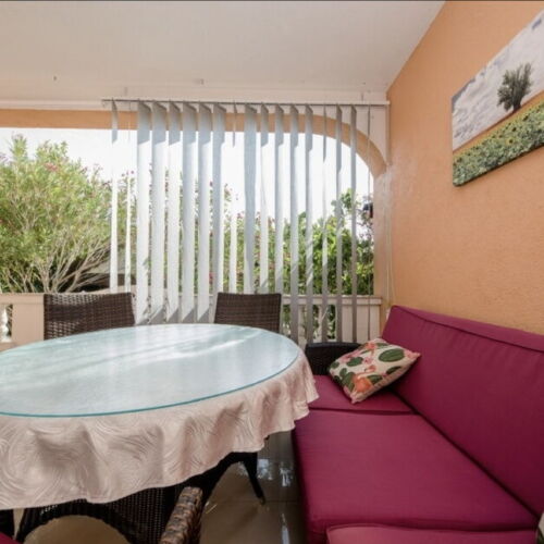 Apartament economy la parter cu 2 camere pentru 4 pers.