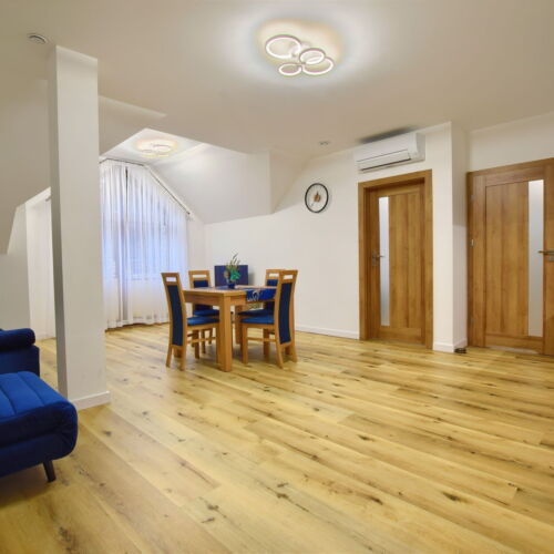 Apartament 5-osobowy z 2 pomieszczeniami sypialnianymi