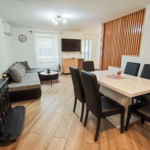 Summer House for 8 Persons