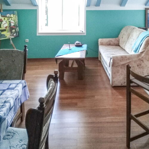 Apartament pentru 4 pers. (se inchirieaza doar integral)