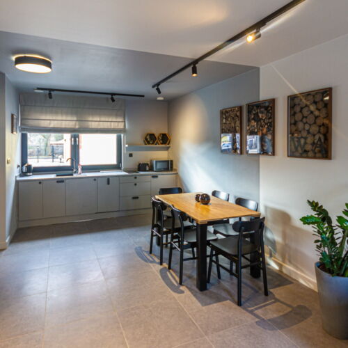 2-Zimmer-Apartment für 4 Personen mit Terasse Dormitory