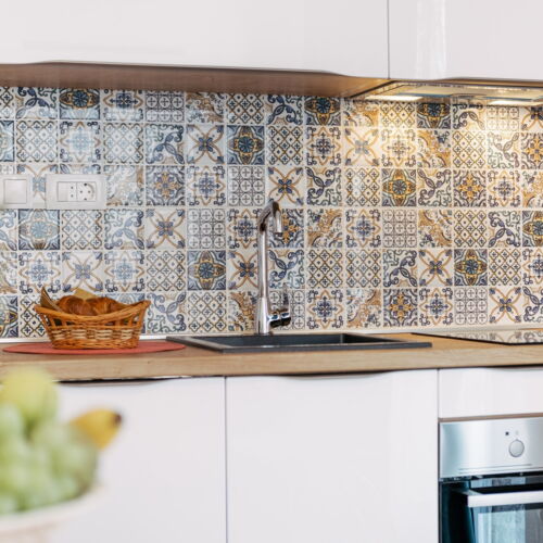 Deluxe 1-Room Balcony Apartment for 2 Persons (extra bed available)